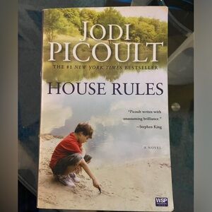 Jodi Picoult 'House Rules' Paperback excellent book!